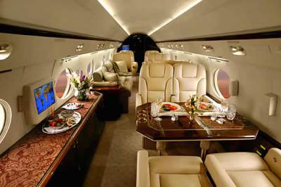 challenger-605-int2.jpg