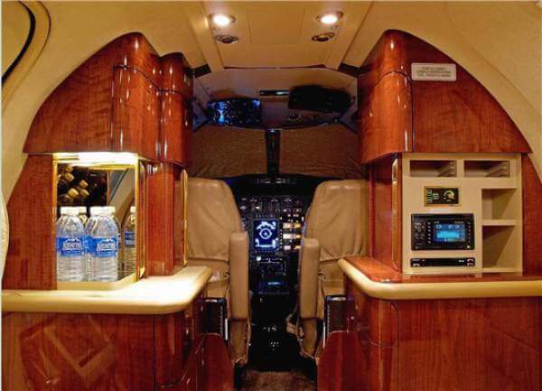 citation-ultra-private-jets.jpg