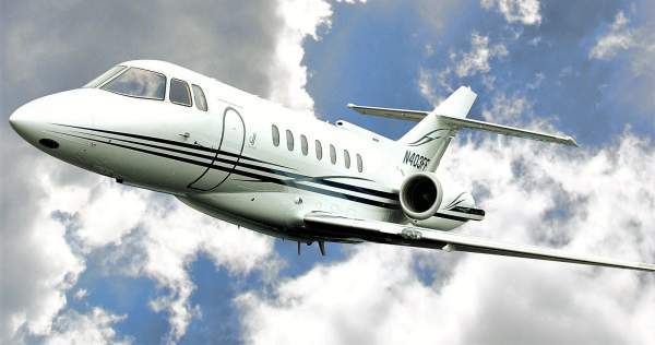hawker-1000.jpg
