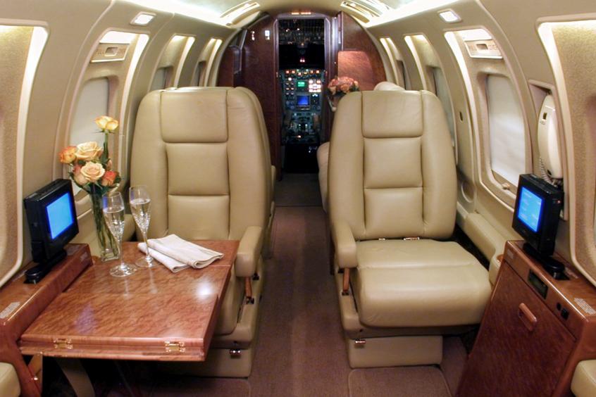 1124-Westwind-PrivateFly-AB1134.jpg